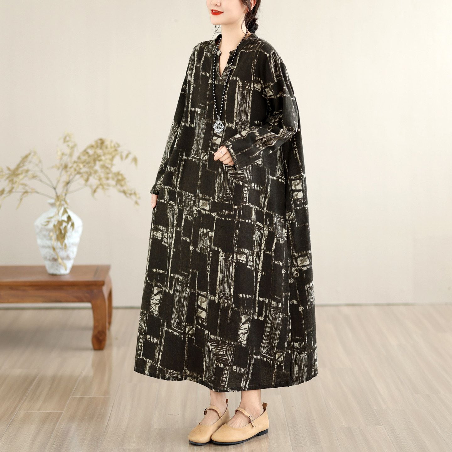 VINTAGE PRINT LONG SLEEVE RELAXED LINEN DRESS M-18153
