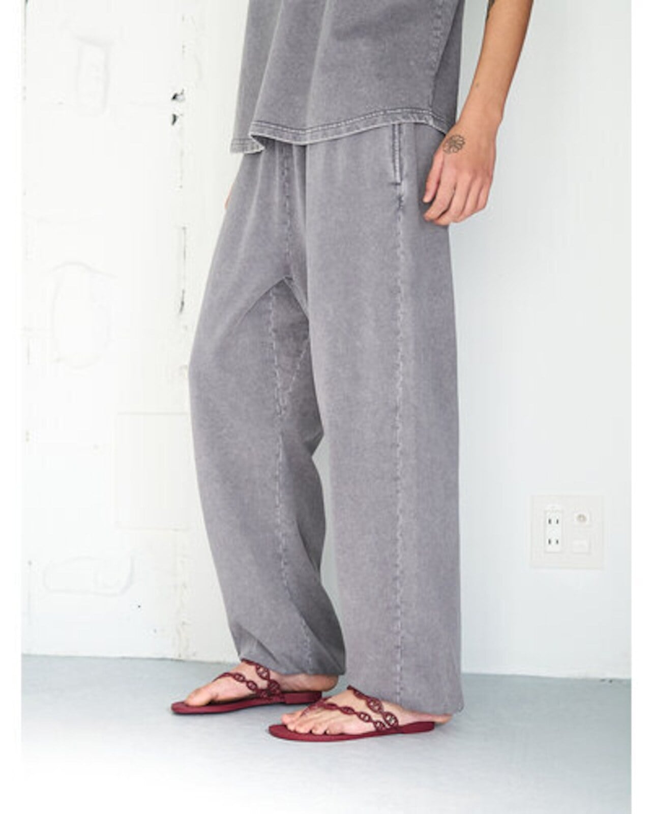 YENN 】 ACID DYE SWEATPANTS | valance 福井｜レディース セレクト