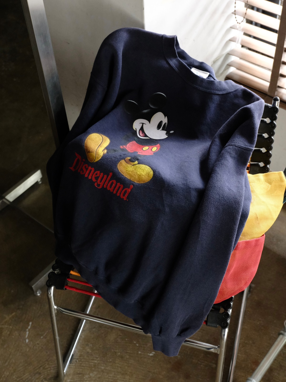 Used Disney sweat | THE OUR