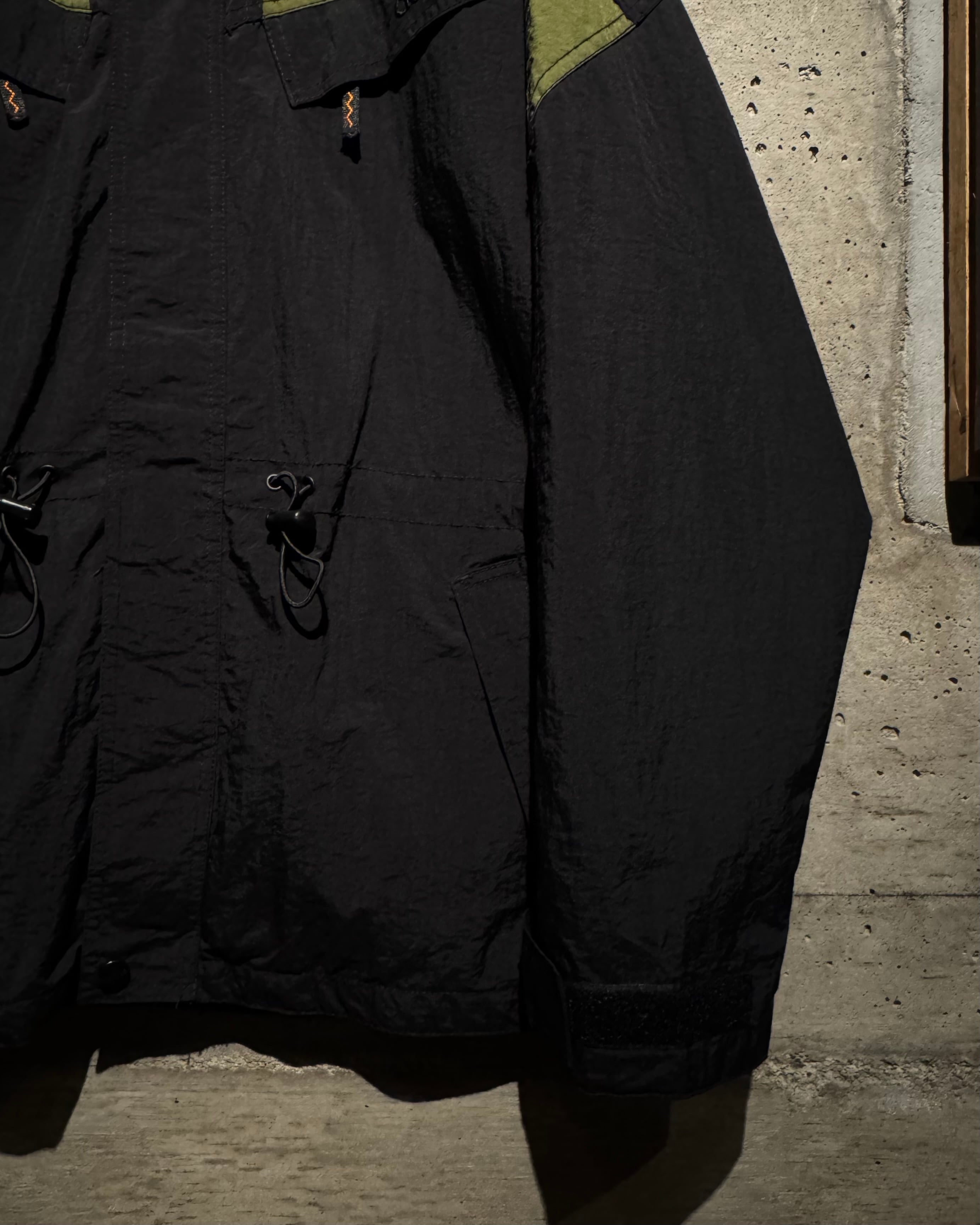 Caka】90's “adidas” Stripe Switching Vintage Nylon Jacket | Caka