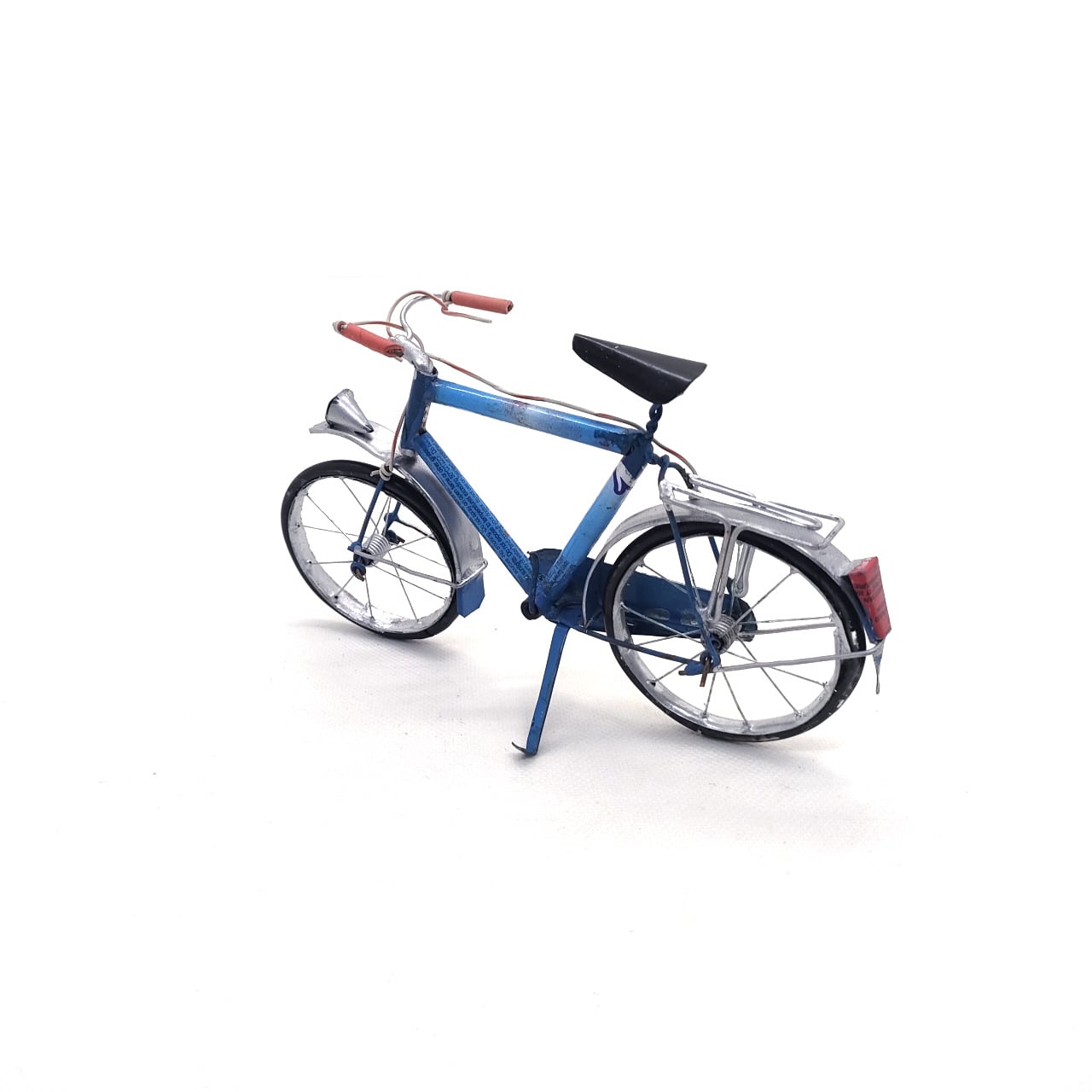 マダガスカル ミニチュア自転車 | southbeam