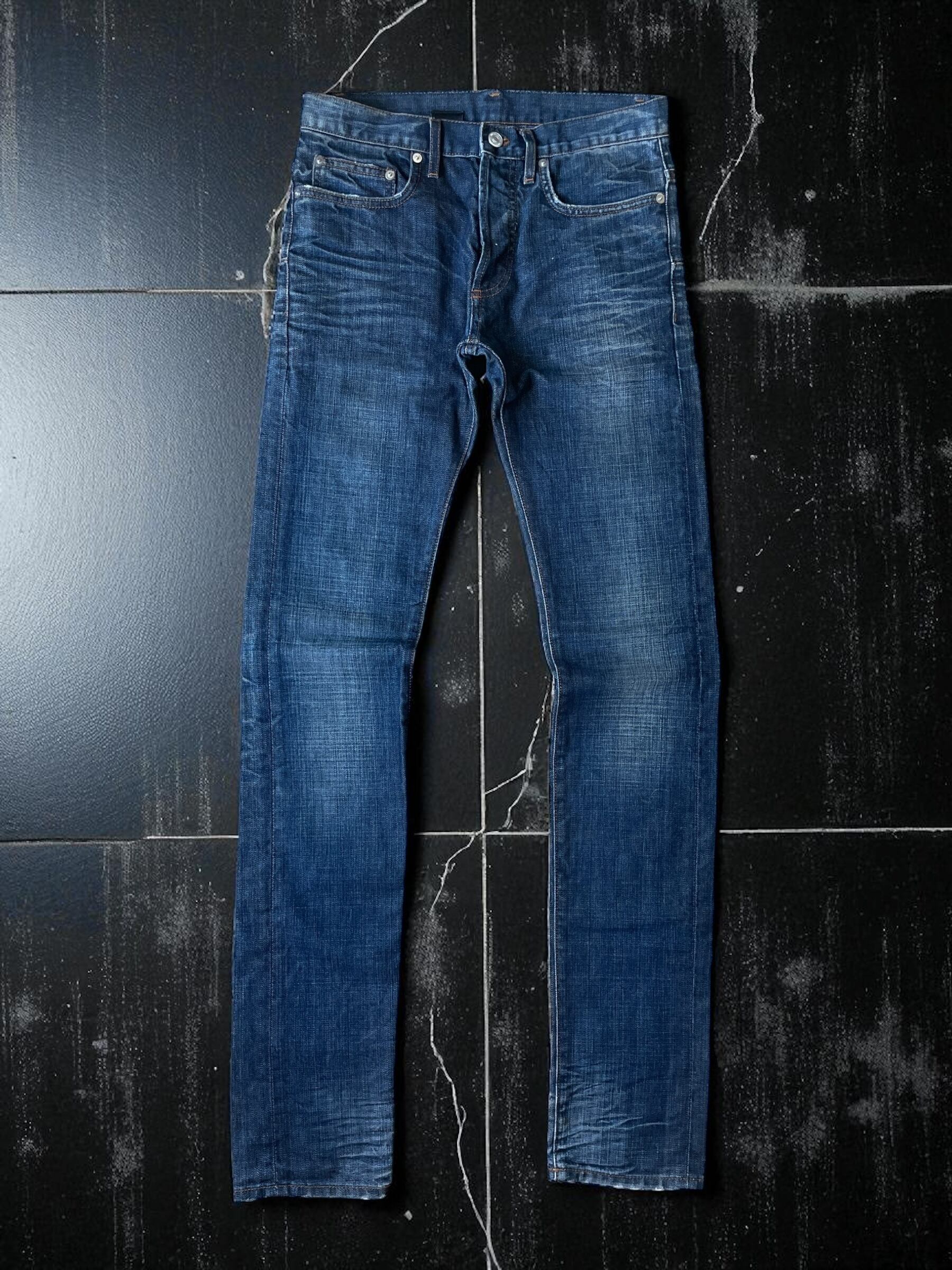DIOR HOMME - AW08 Distressed Skinny Jeans