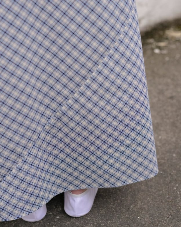 Baserange (ベースレンジ) LARVA SKIRT (BLUE CHECK) | H Nagano