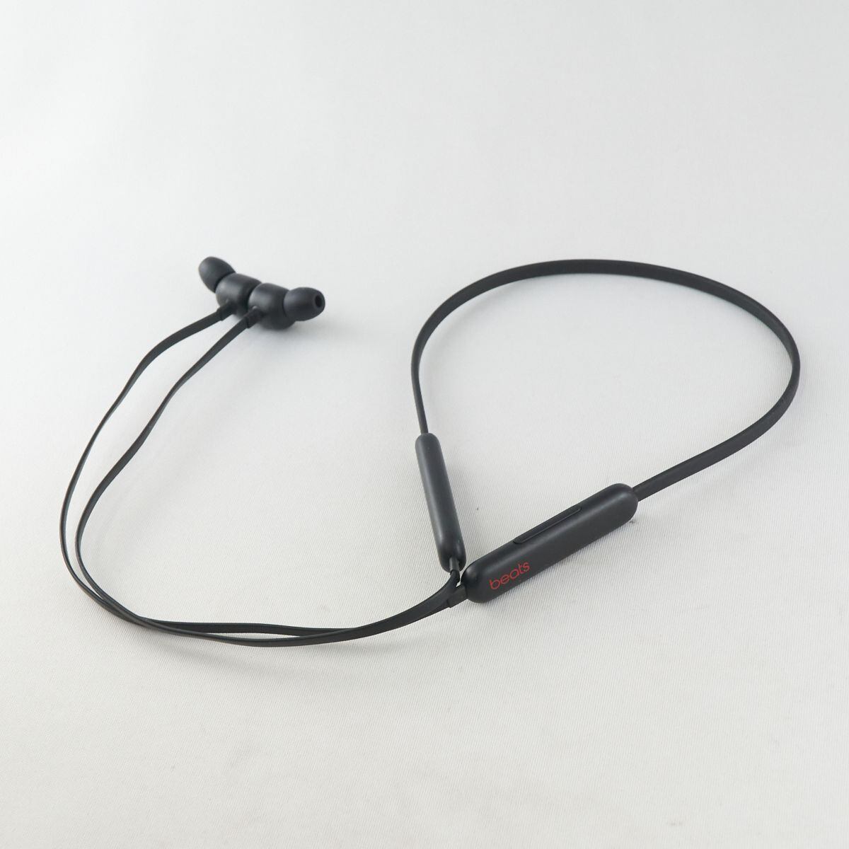 Apple AirPods Pro 2 右イヤホンのみ USED品 エアーポッズ プロ R 片耳