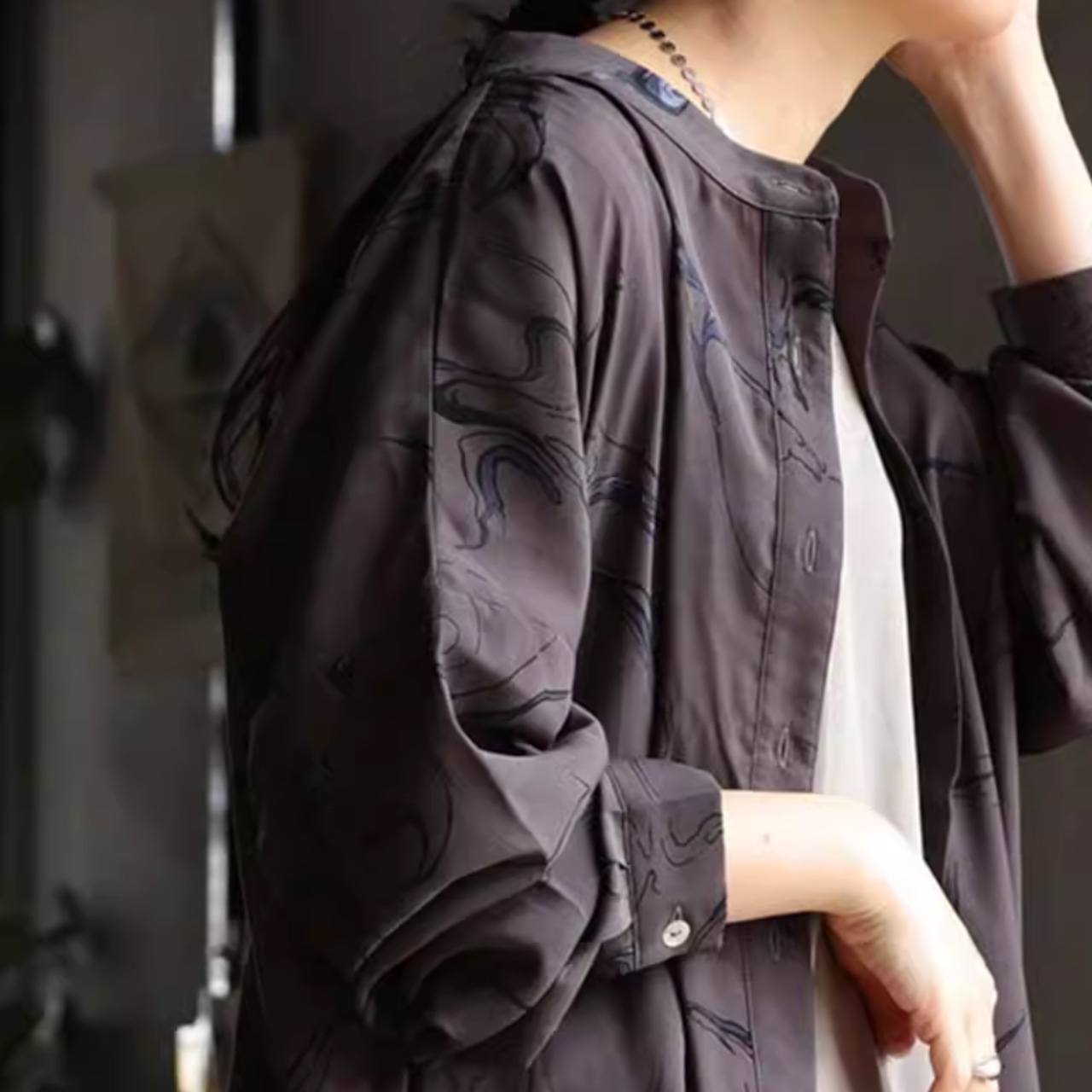 ボタンバック 長袖 マキシ丈 シャツワンピース 00106・画像6