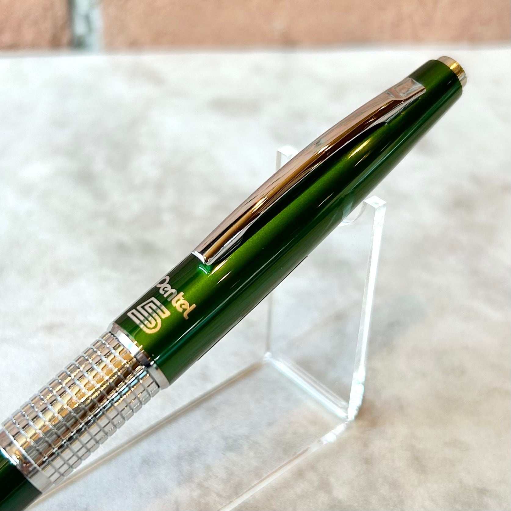 限定品】ぺんてる「KERRY」シャープペンシル／レトログリーン（紀寺