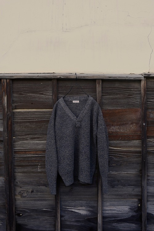 NICENESS / B.BILLIEWOOL CHAMBRAY MECHANICAL BEACH SWEATER(gray)