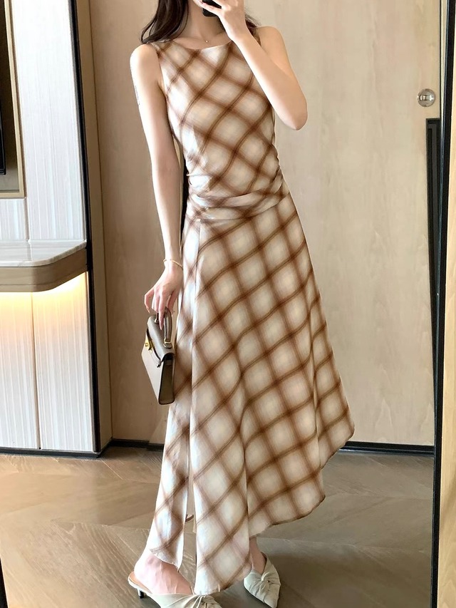 check draped elegant long dress.3266