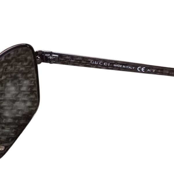 【GUCCI】サングラス Oval frame sunglasses in light gold | GUCCI® US