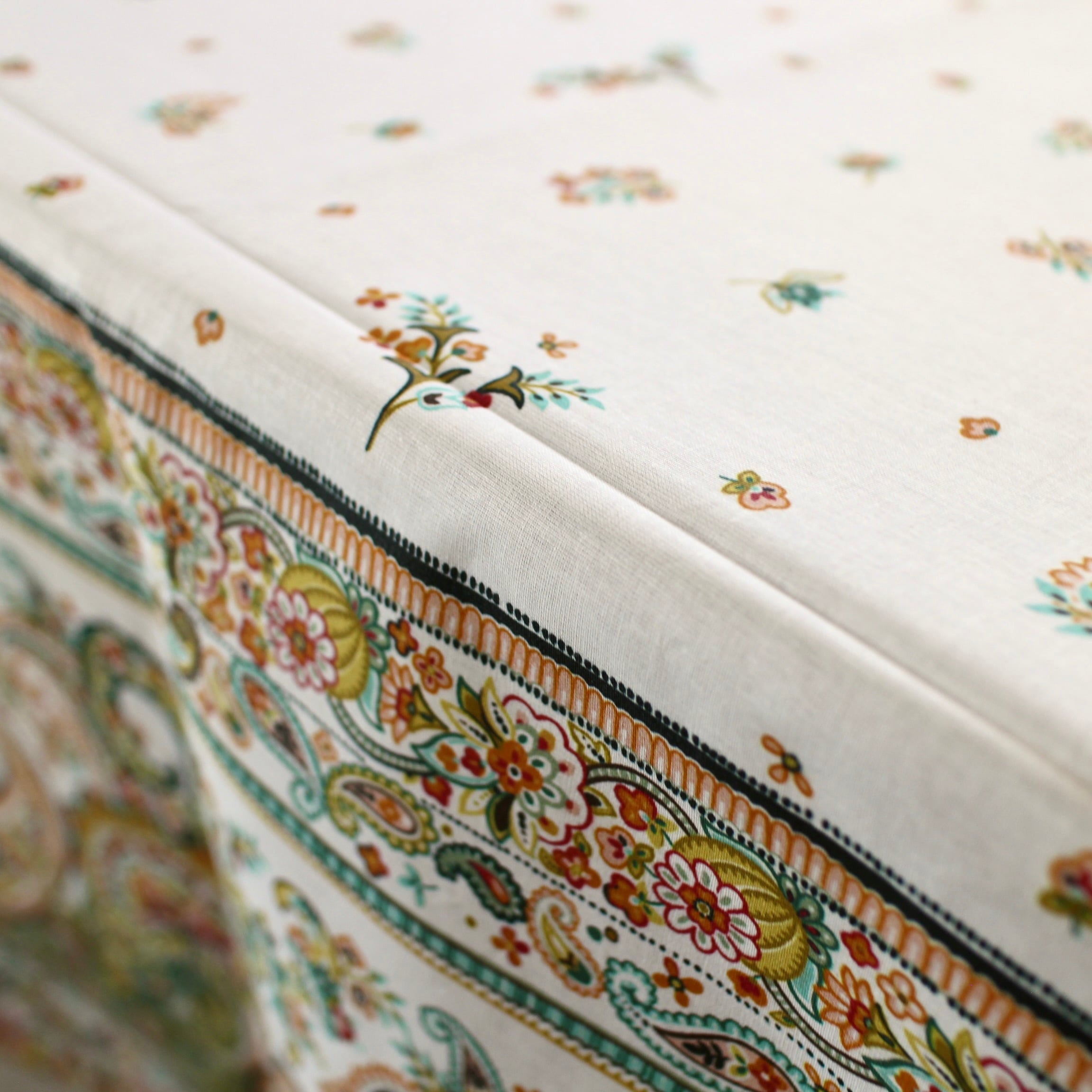 テーブルクロス 155×200cm 撥水加工 フランス製 | ソレイユドール