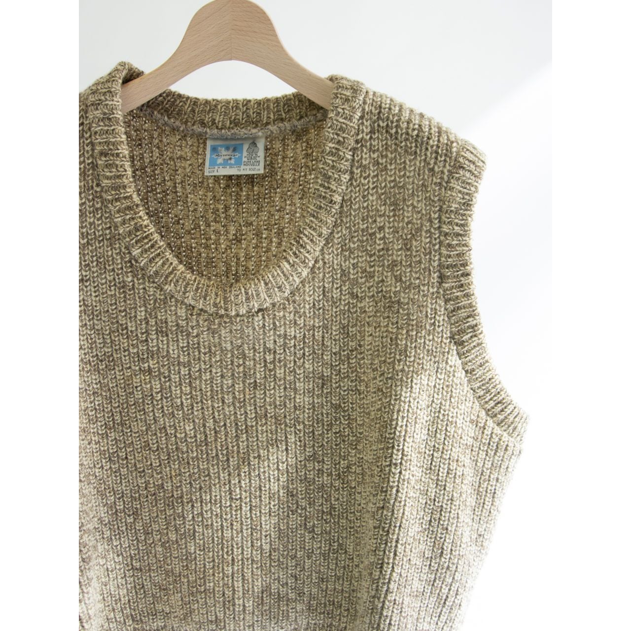 【Norsewear】Made in New Zealand 70-80's 100% Pure Wool Sleeveless Sweater（ニュージーランド製 ピュアウール ノースリーブニット ベスト セーター）