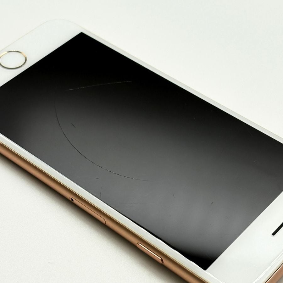 お値打ち iPhone8 256GB ゴールド simロック無し バッテリー77%