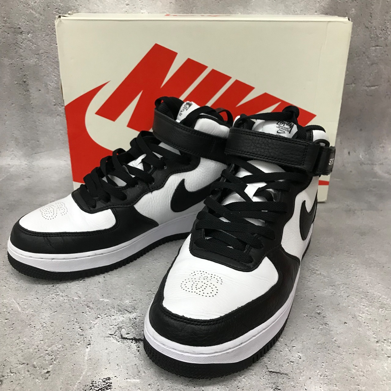 Stussy × Nike Air Force 1 Mid  