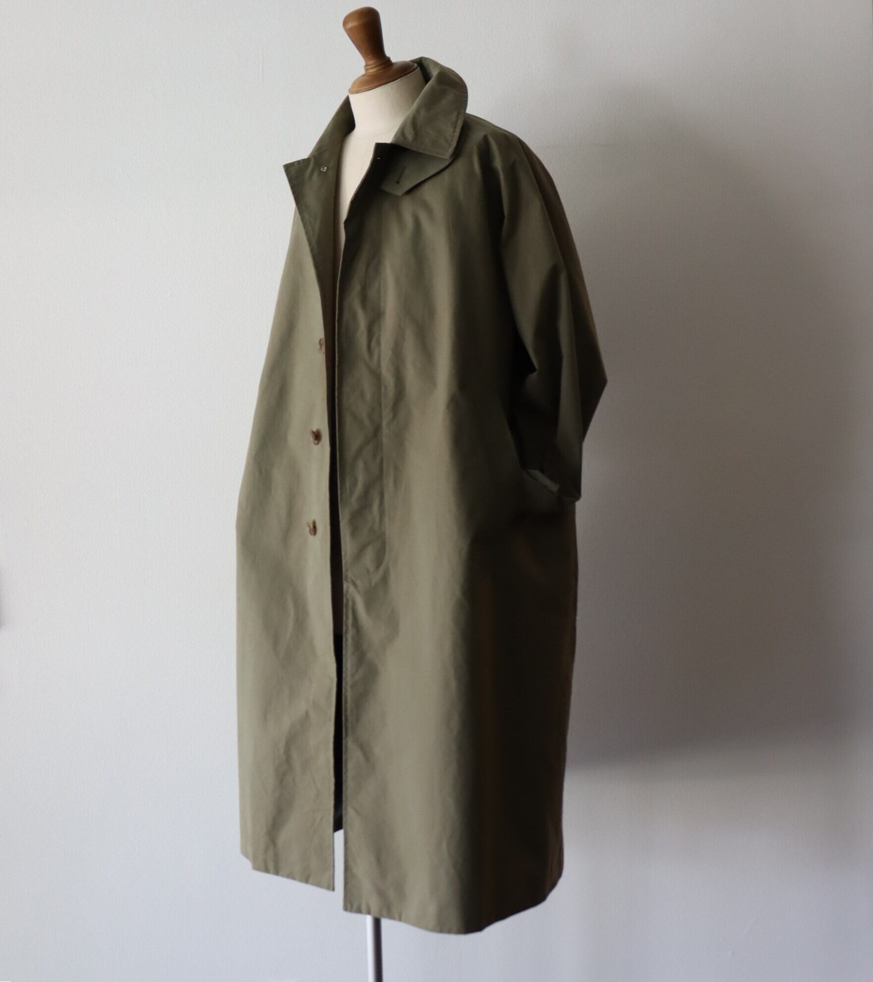 ユニバーサルプロダクツ　MASTER SHIELD BALMACAAN COAT universal products. 