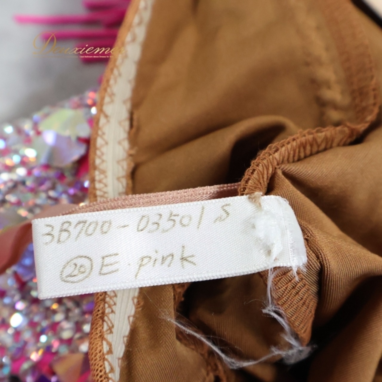 社交ダンス 衣装 ラテン ドレス ワンピース デモ 競技 ダンス パーティ 発表会 フリンジ ピンク系 フリンジデザイン アシンメトリー コスチューム ダンスウェア 発表会用 ドレスアップ ステージ衣装 エレガント 競技用衣装パーティードレス