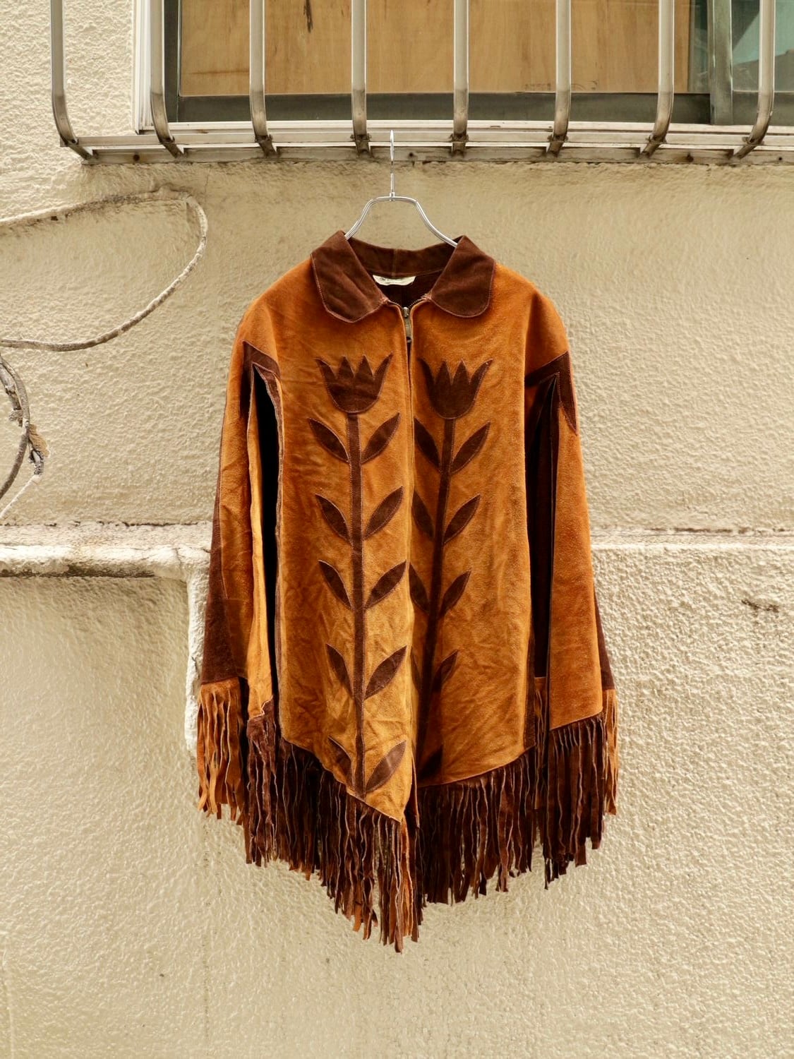 【USED】Vintage Flower Patch Fringe Leather Poncho ヴィンテージフリンジレザーポンチョ