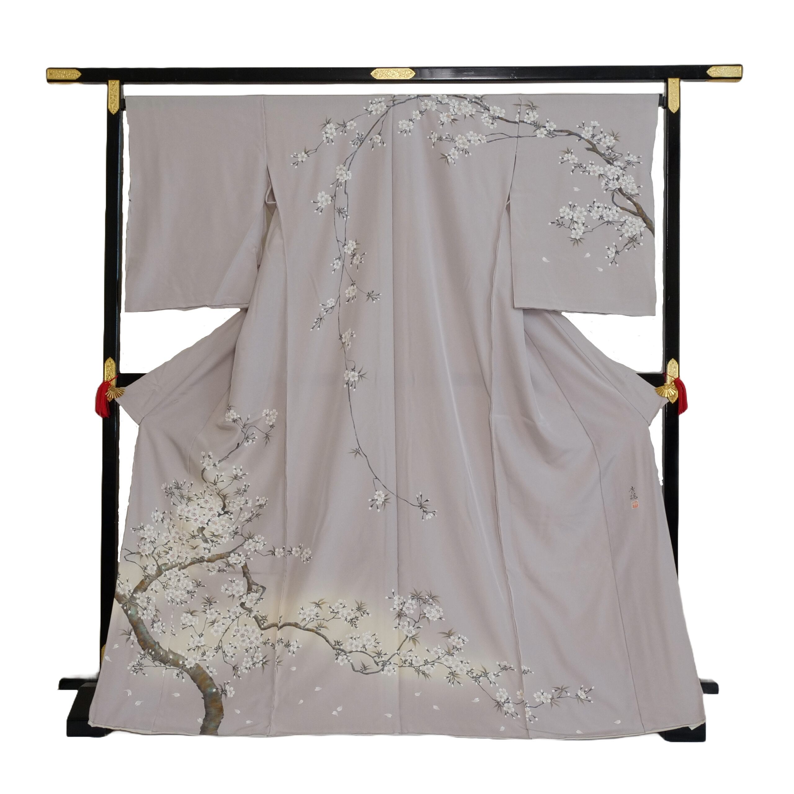 色留袖 三つ紋 比翼付き 金駒刺繍 色紙 菊 観世水 着物 093w 色留袖 三つ紋 比翼付き 金駒刺繍 色紙 菊 観世水 着物 093w