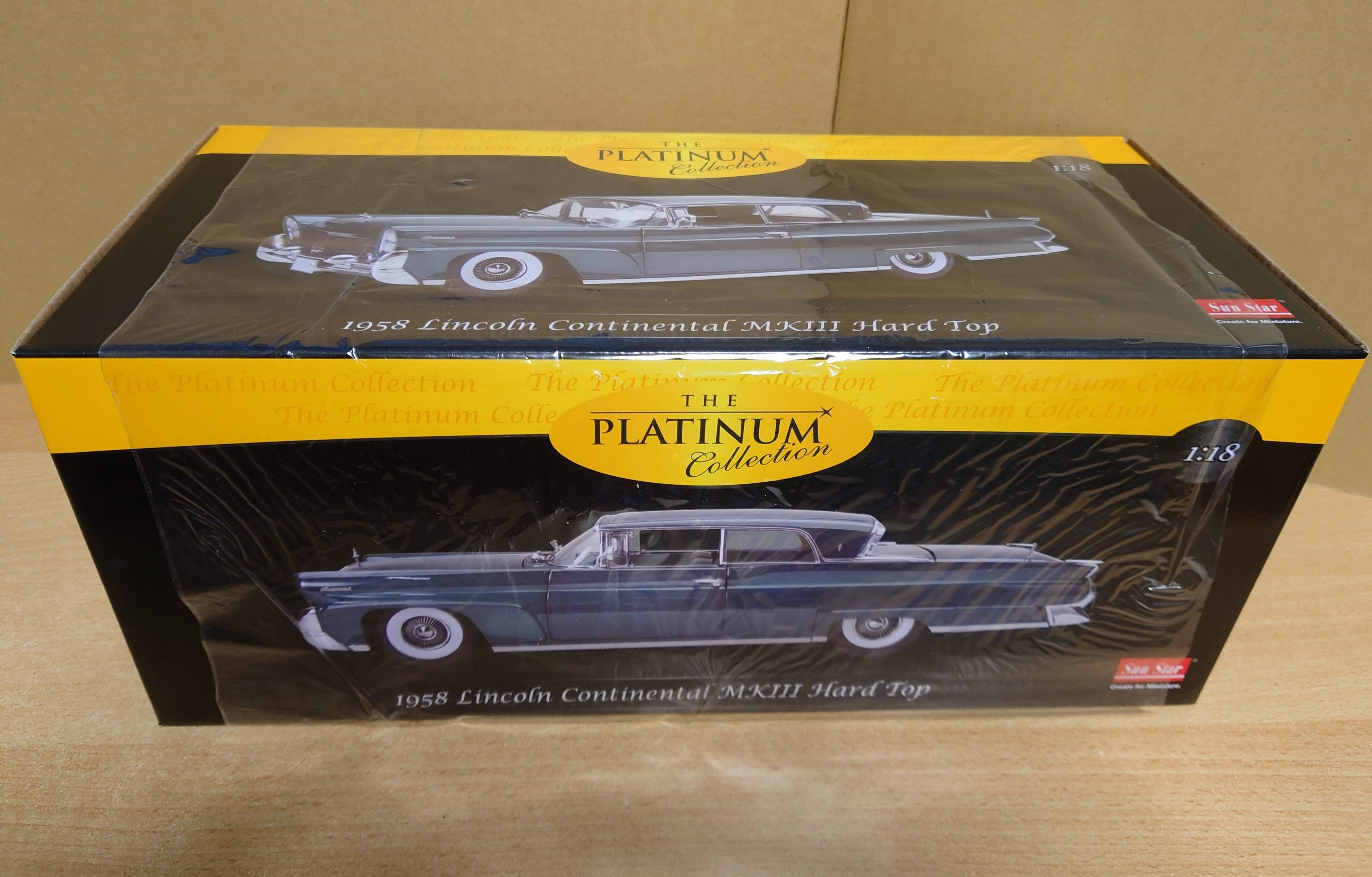 1/18リンカーン コンチネンタル MKIII ハードトップ 1958 1/18リンカーン コンチネンタル MKIII ハードトップ 1958