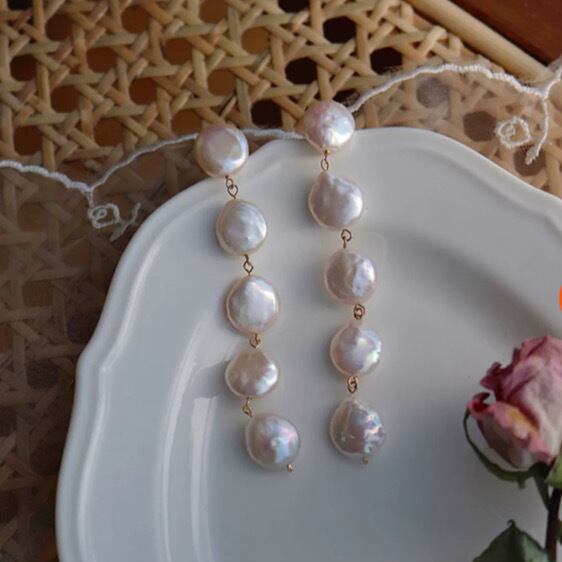 【Le choix de Wakako】ハンドメイドジュエリー14KGFバロックボタンパールロングタッセルピアスhbpltp270801