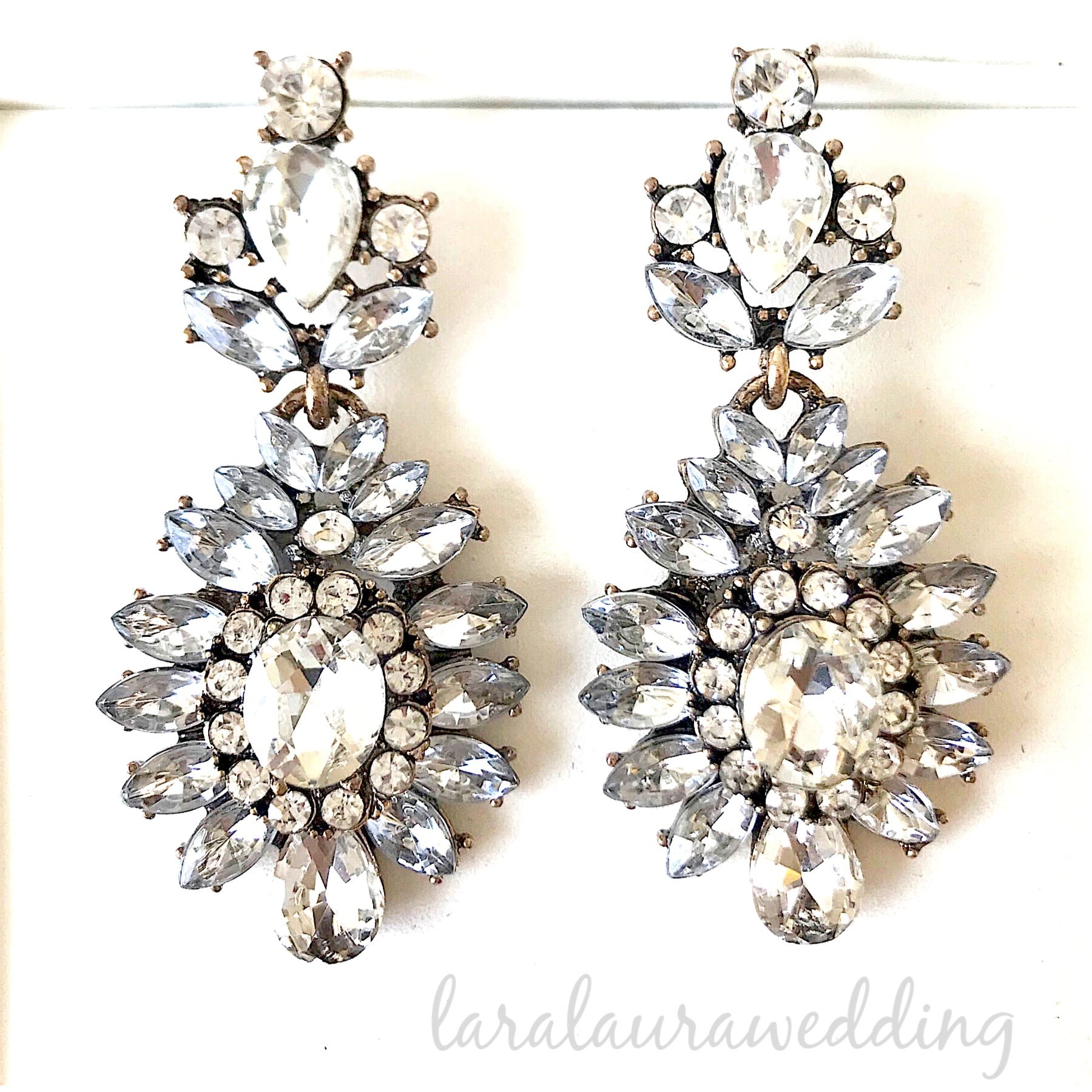 Laura ピアス ブライダルピアス、イヤリング【PE‐71】 | Lara Laura ♡ ブライダル