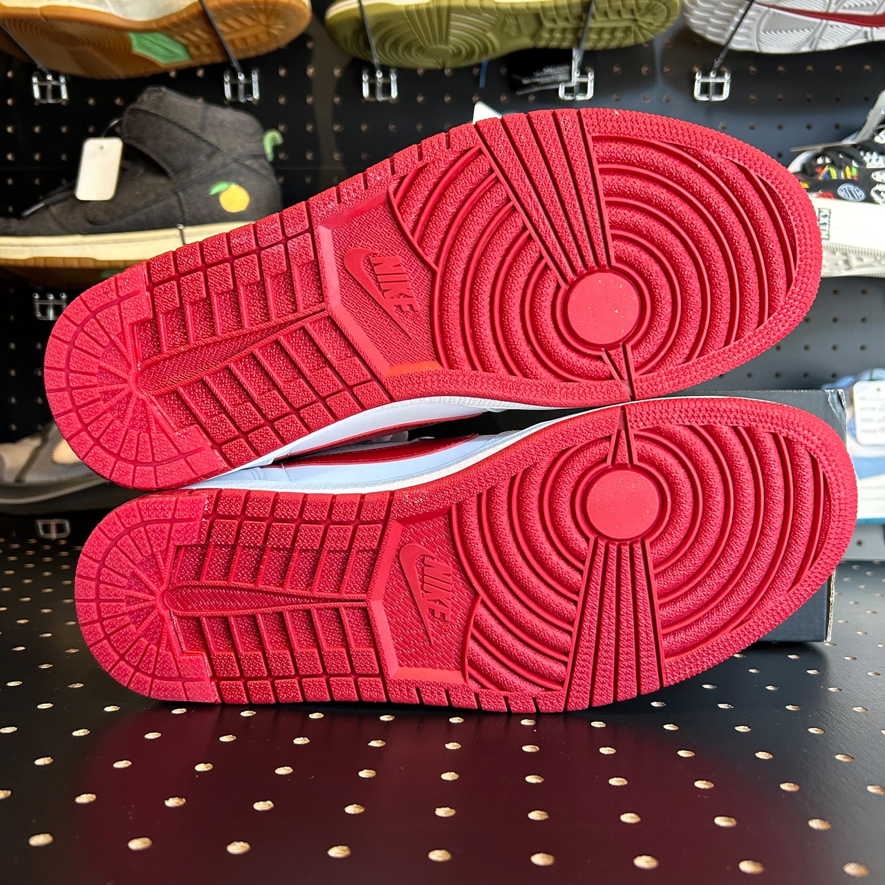 Jordan 1 Retro Low White Varsity Red US9/27cm