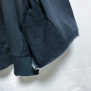 UNFINISHEDオーバーサイズパーカー　ファスナータイプ