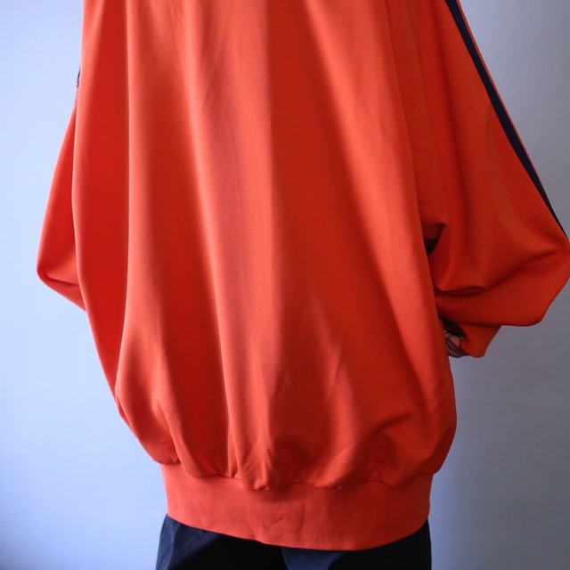 XXXL super over silhouette good coloring track jacket