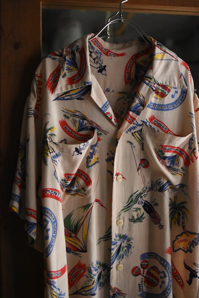 OK/50-60's "unknown" rayon hawaian shirt