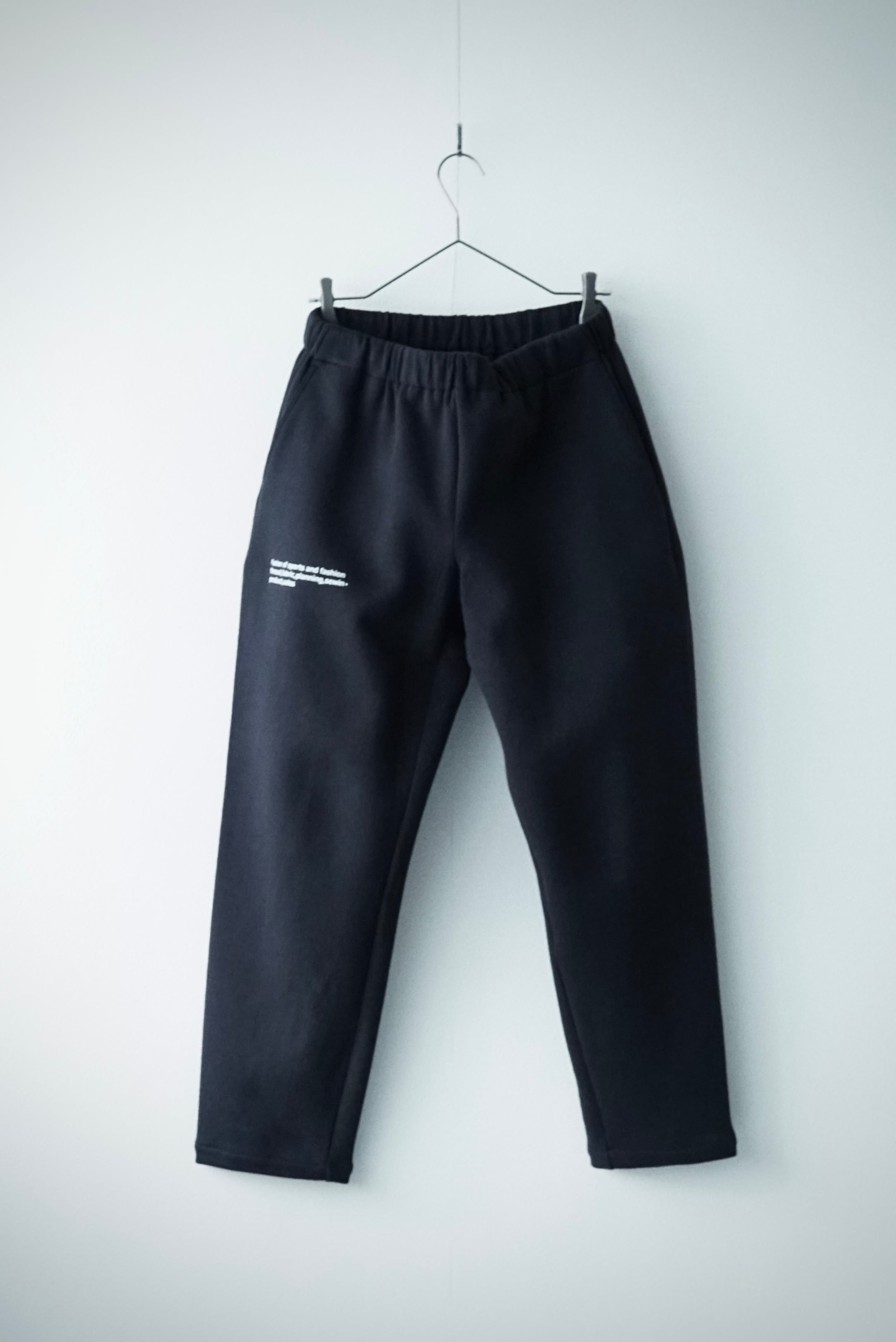 Multi High Function Double Knit / Taperd Easy Pants (SUMIKURO x WHITE)