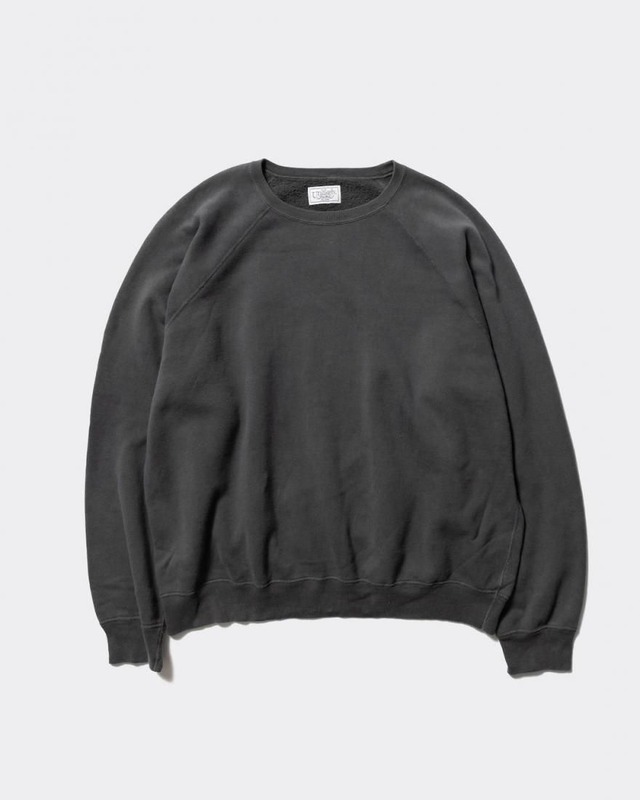 【UNLIKELY】Unlikely Raglan Sleeve Crew