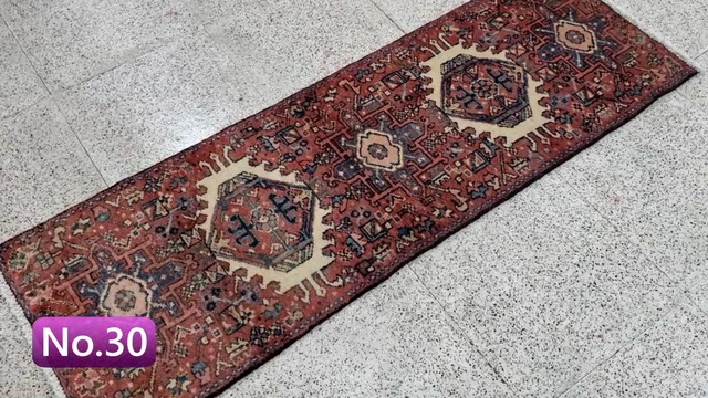 絨毯クエスト53【No.30】※現在、こちらの商品はイランに置いてあります。ご希望の方は先ずは在庫のご確認をお願いします。