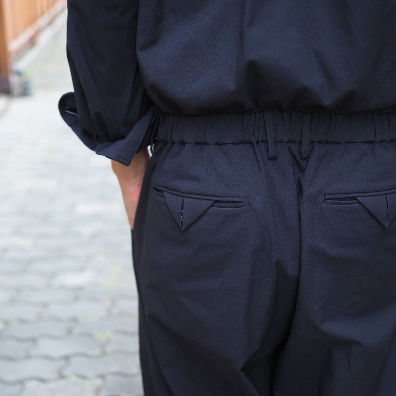 YOKO SAKAMOTO SUIT JUMP SUIT RECYCLE POLYESTER BLK | 洋服と YOKO SAKAMOTO SUIT JUMP SUIT RECYCLE POLYESTER BLK | 洋服と