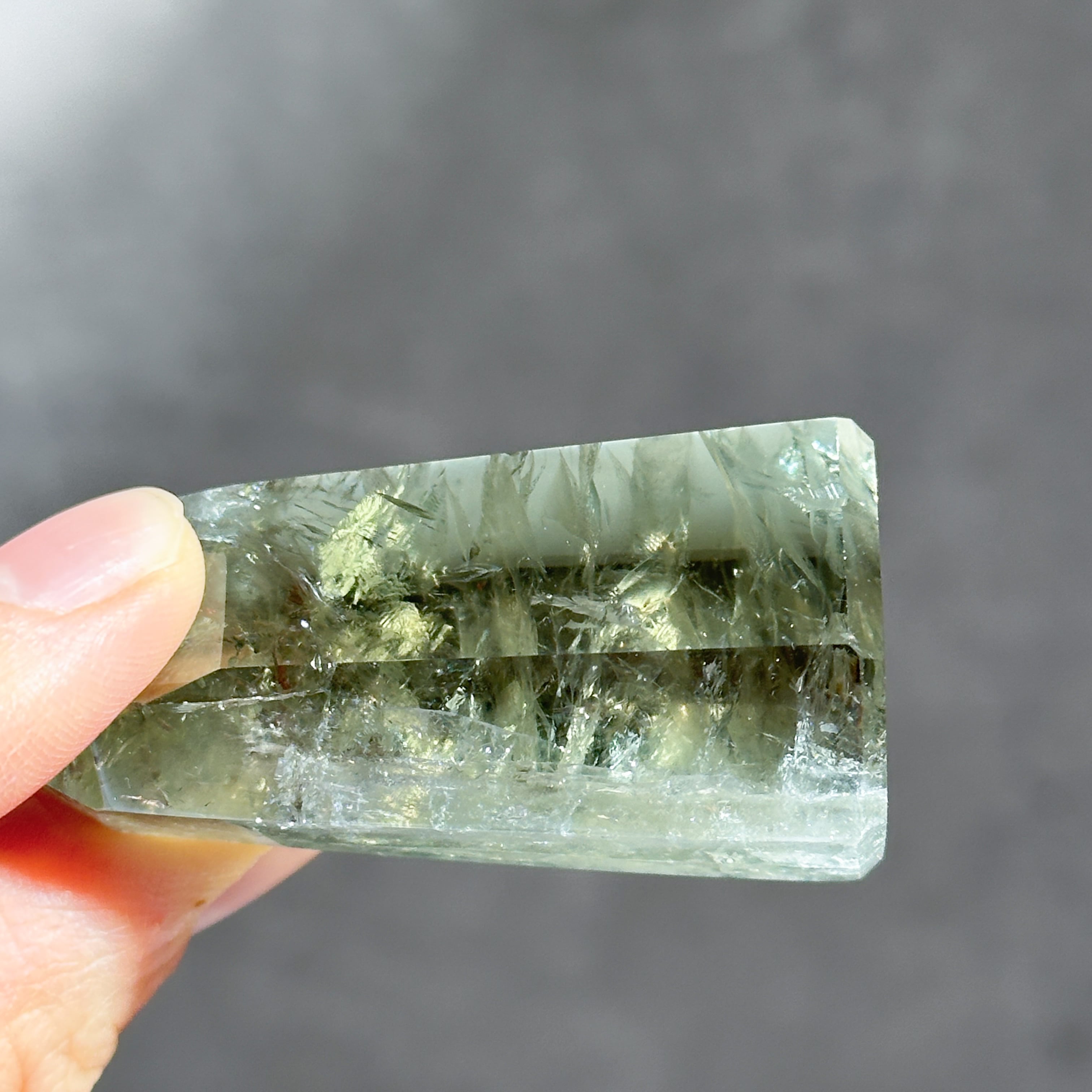 非加熱◎バイーア産グリーンアメジスト タワー22◇ Green Amethyst