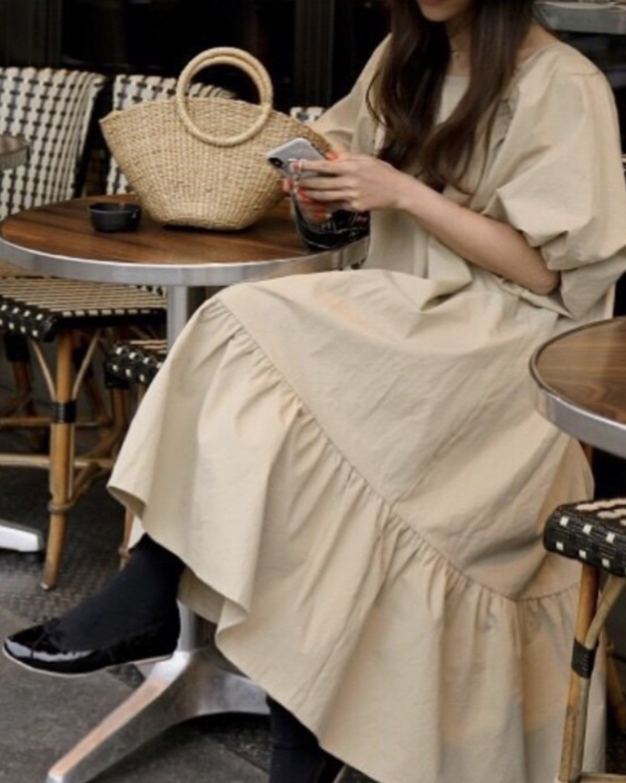 ムーン型ラタンバッグ