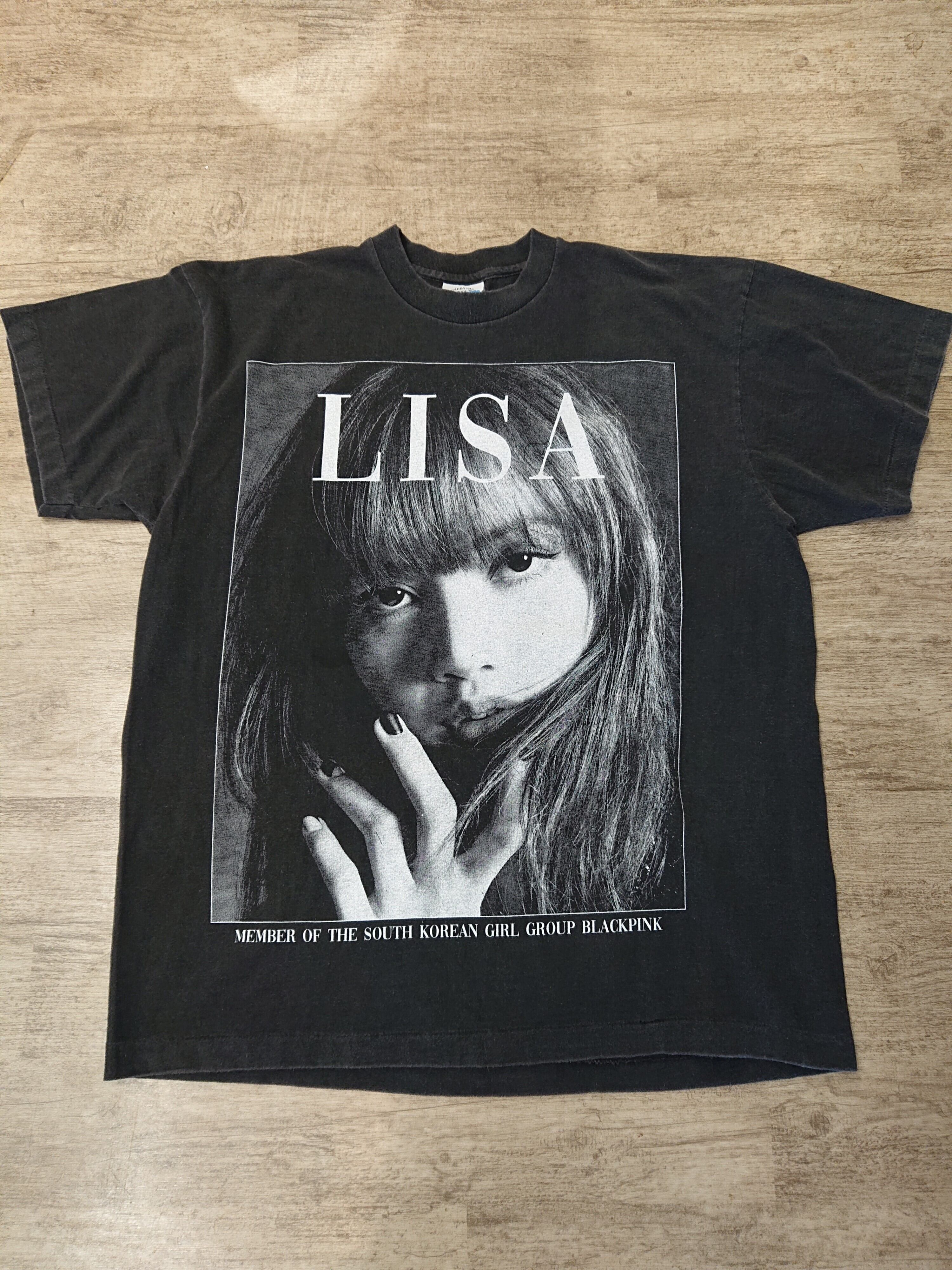 BLACK PINK LISA Tシャツ
