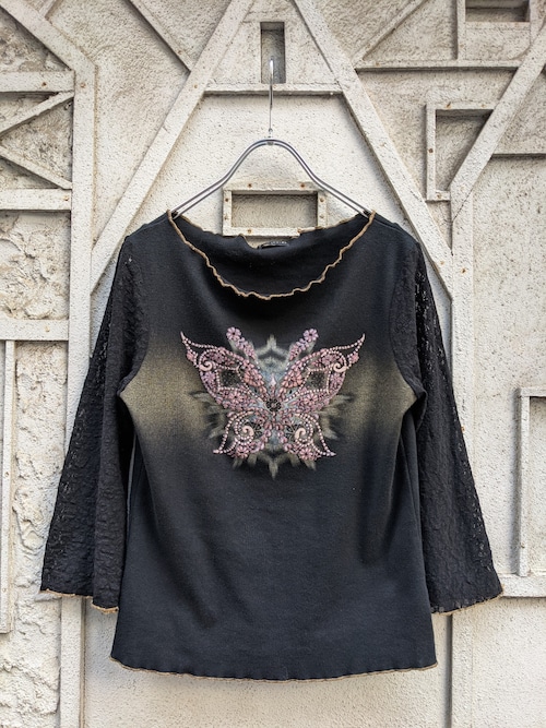 "BUTTERFLY" line stone lace sleeve tops