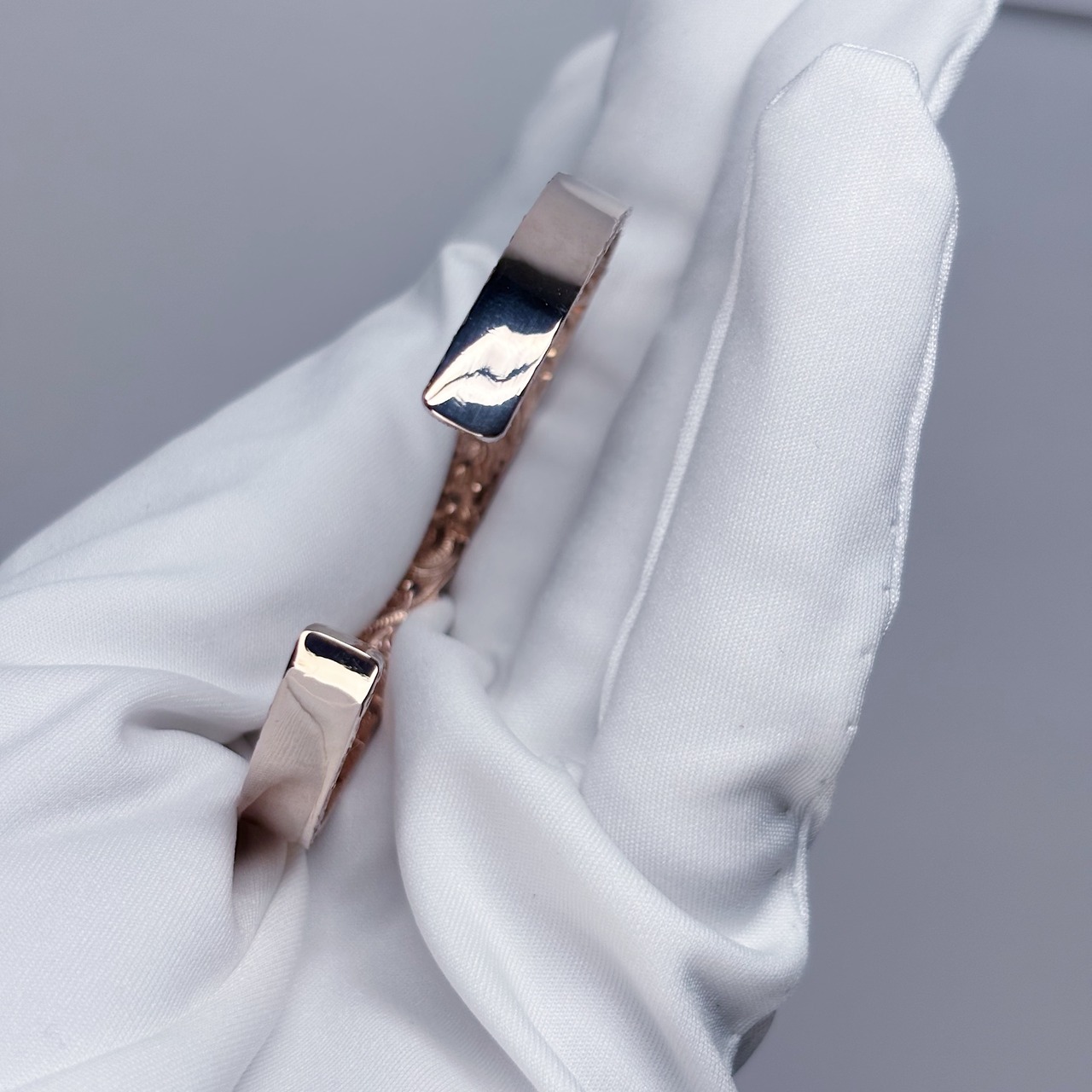 Hidden Heritage Bangle - Pink Gold / Heritage -
