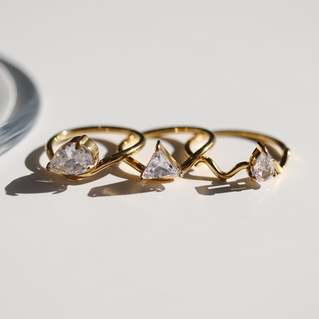 【選べる3タイプ】stainless cubic ring