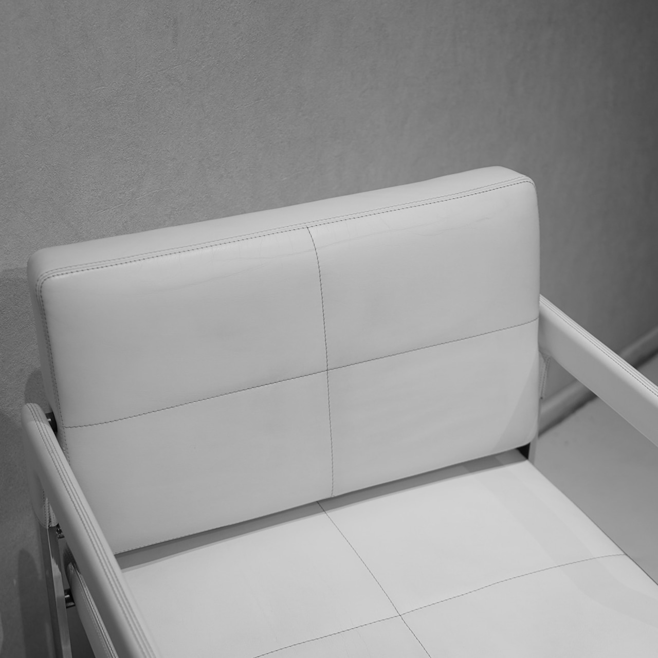 Poltrona Frau Aster X Armchair / イタリア モダン デザイナーズ チェア ポルトローナフラウ アスター （関連:カッシーナ マジス）
