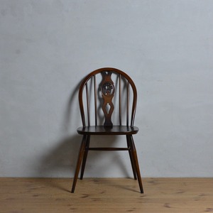 Ercol Thistleback Chair 【C】 / アーコール シスルバック チェア 〈ダイニングチェア・デスクチェア・椅子・コロニアル〉 112178