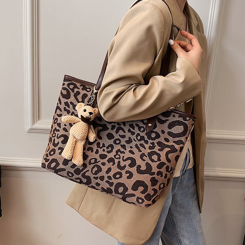 レオパードプリント柄ショルダーバッグ トートバッグ Tiancai_Wing_Bag42451615935