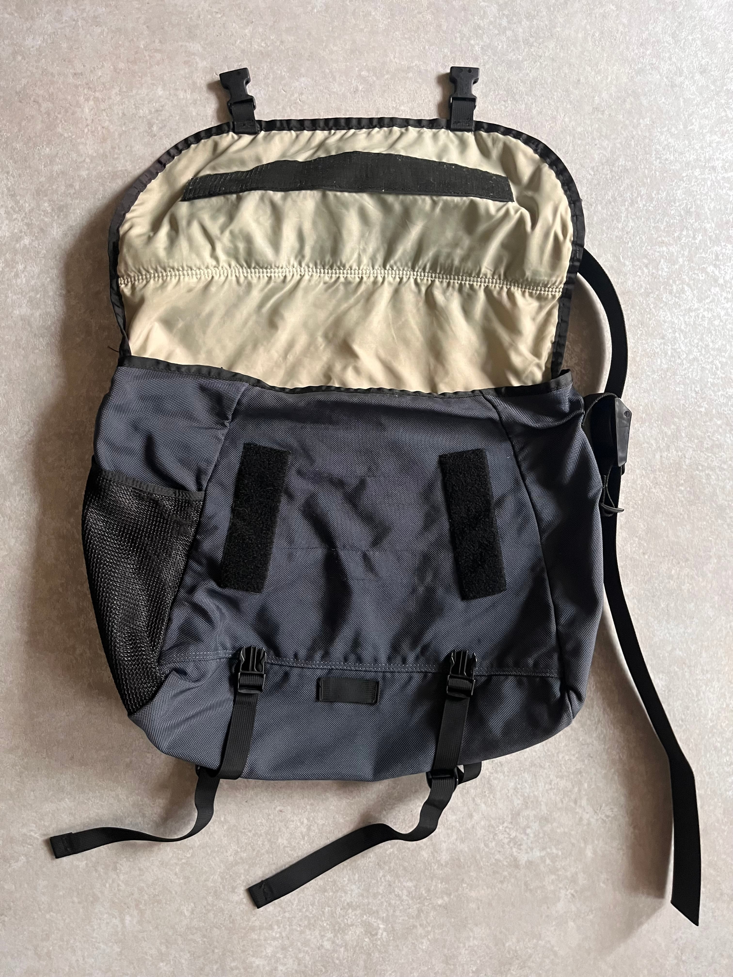 2000s Patagonia Critical Mass Messenger Bag Made in USA | ROGER'S