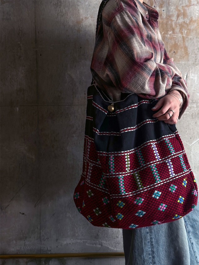 Karen tribe／Vintage fabric bag