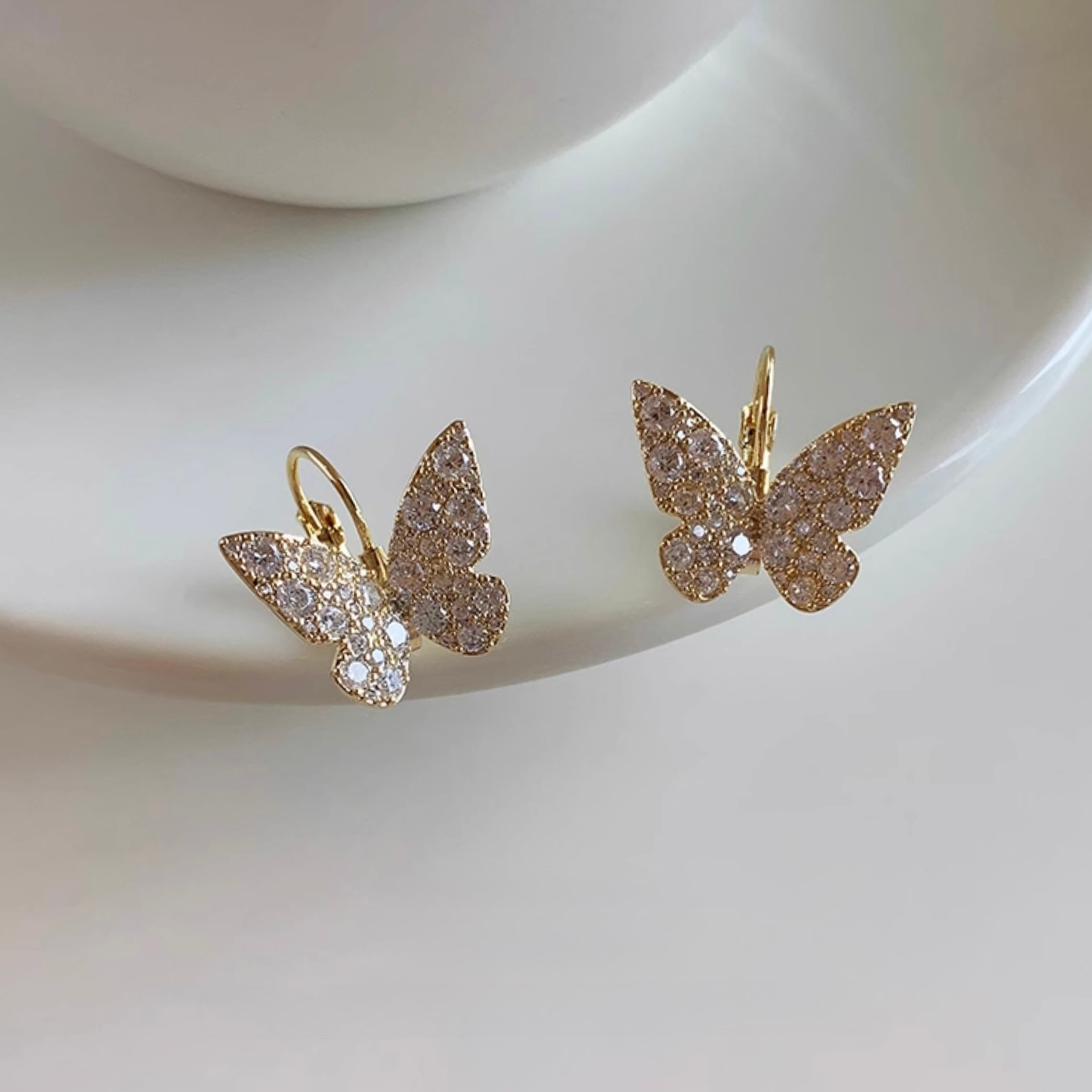 ブリリアント・バタフライ シャイニーピアス（ゴールド・シルバー