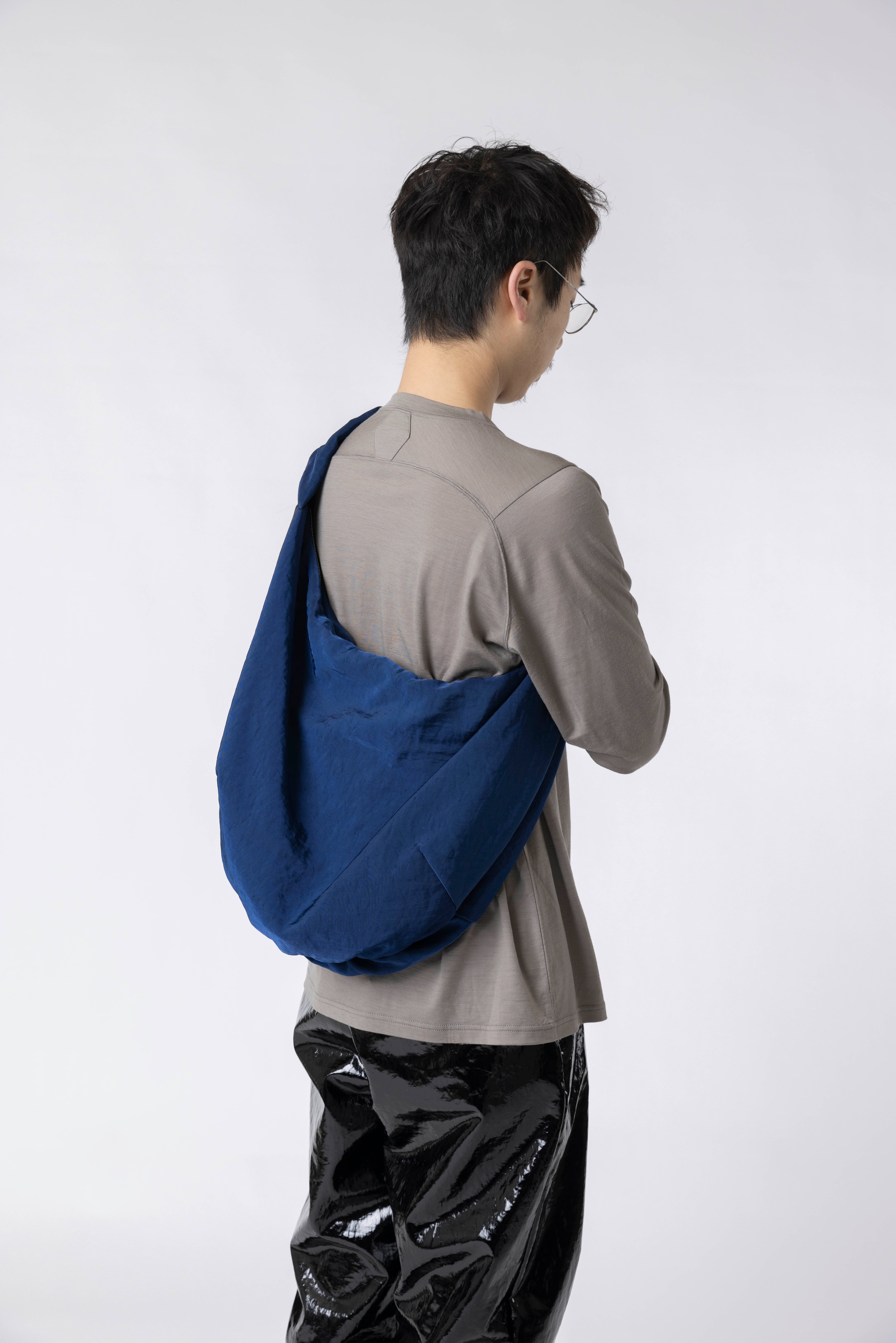MIDNIGHT OFFICE BAG | OUAT
