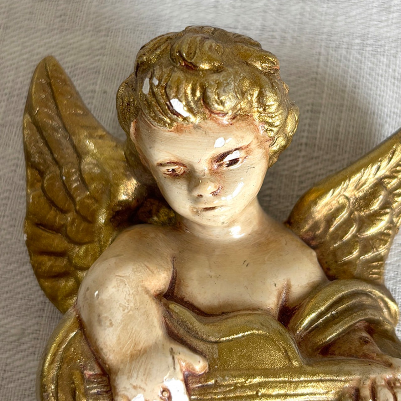 エンジェル　天使　壁掛けリング付き　ギターを奏でる天使　19otg17