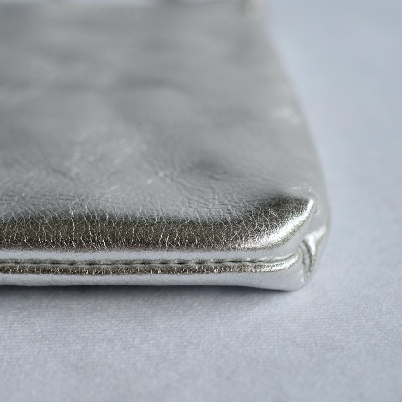 KN POCHETTE 12-01 SILVER