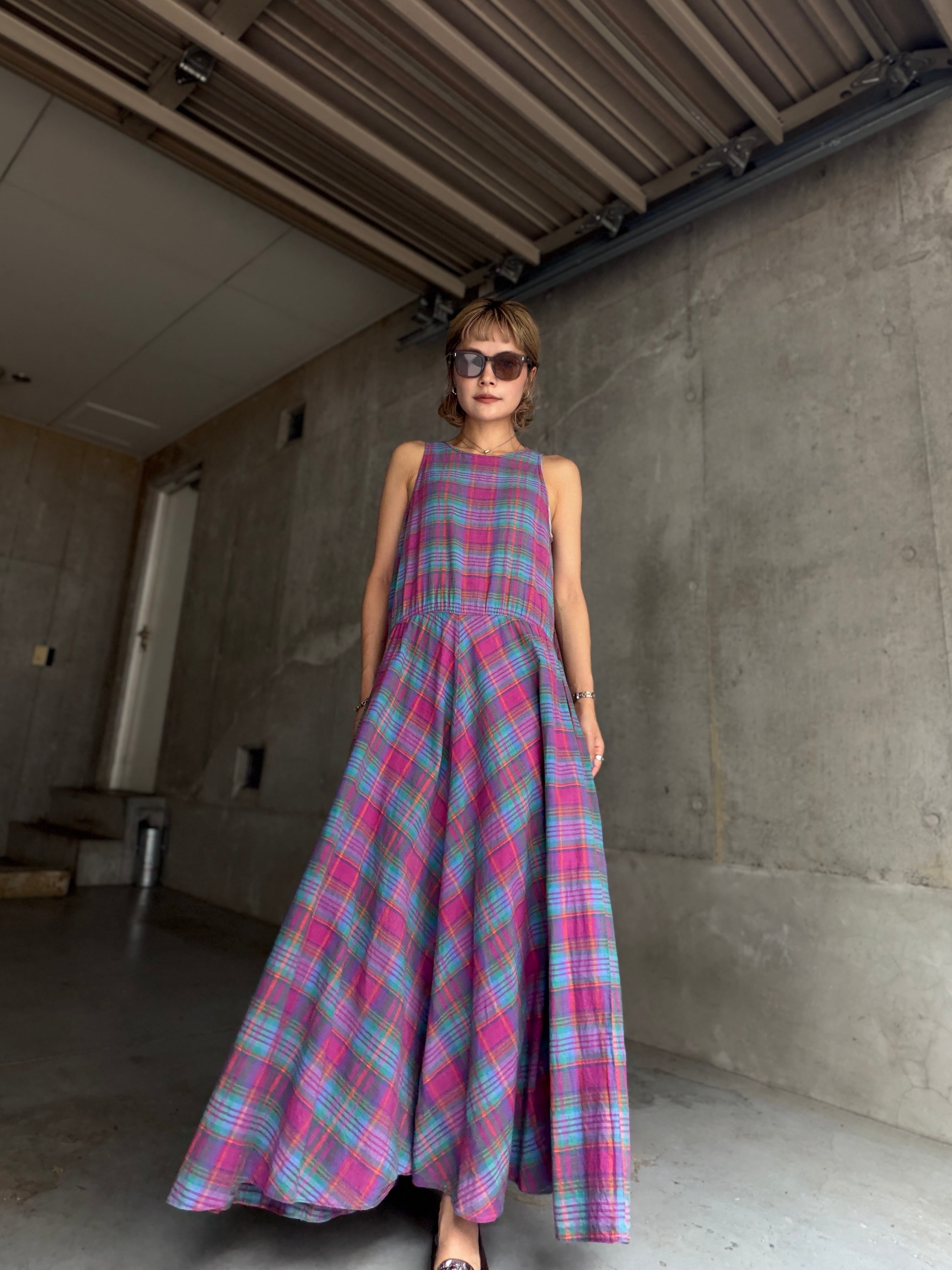 (OP175)madras check no sleeve one piece