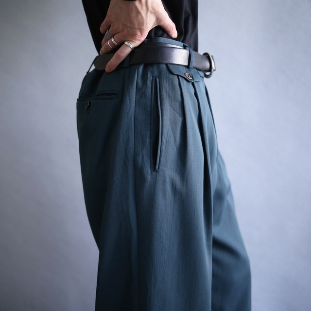 2-tuck tapered  silhouette deep green wide slacks