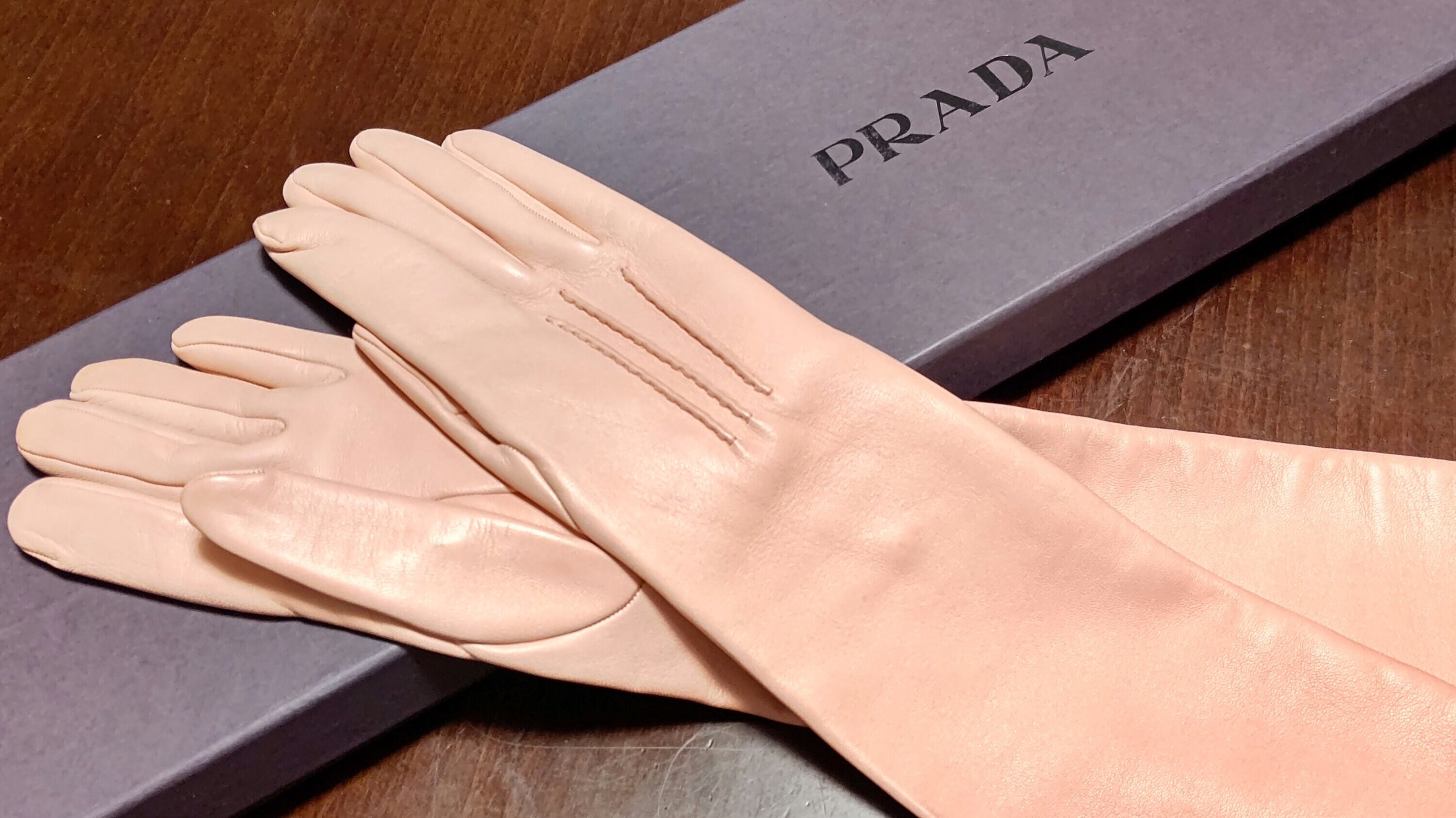 PRADA ロングレザーグローブ ローズ